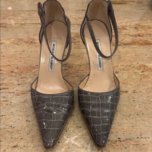 Manolo Blahnik Charcoal Crocodile Mary Jane Heels NEVER worn 37 1/2